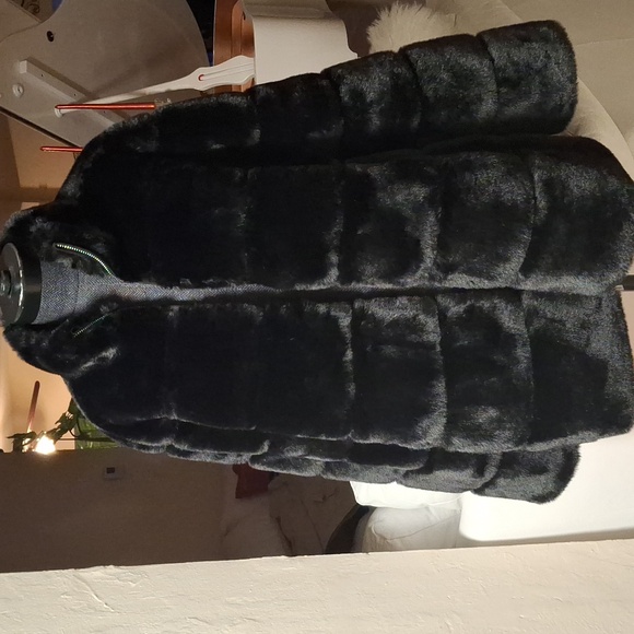 Michael Kors Coat - Picture 6 of 12